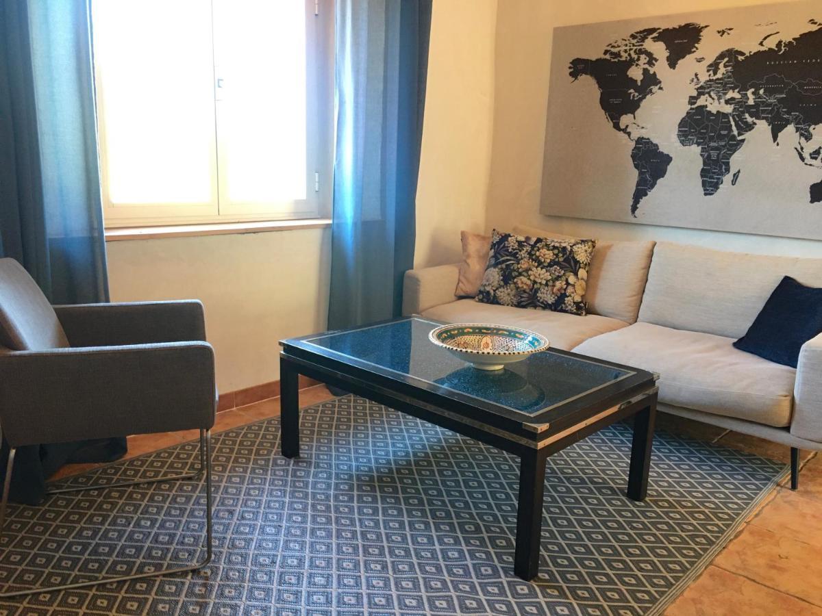 Mas Picagnol Apartman Oms Kültér fotó