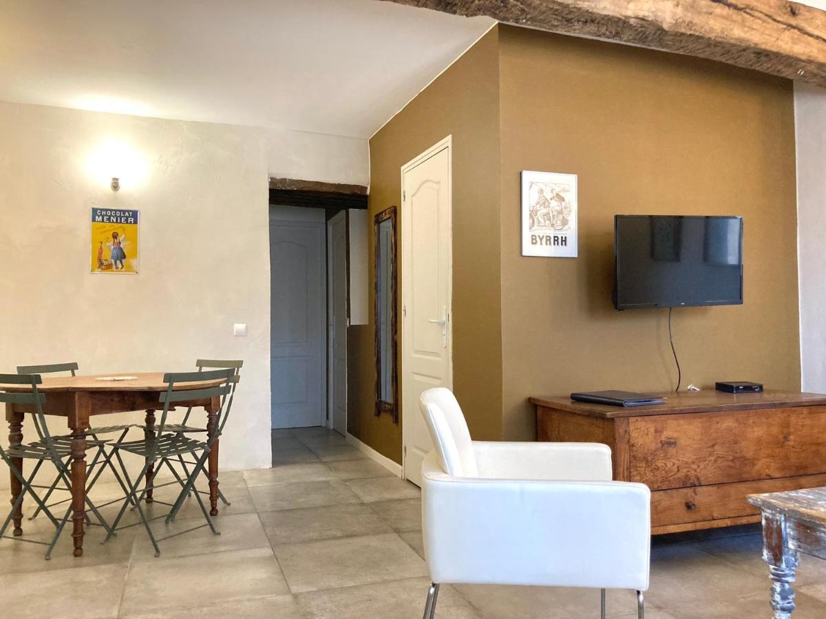 Mas Picagnol Apartman Oms Kültér fotó