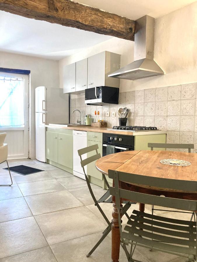 Mas Picagnol Apartman Oms Kültér fotó