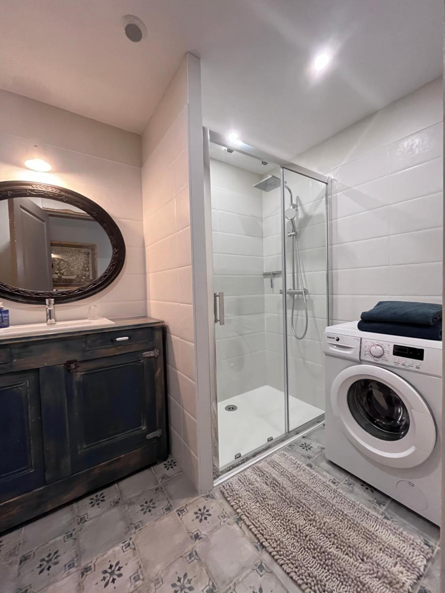 Mas Picagnol Apartman Oms Kültér fotó