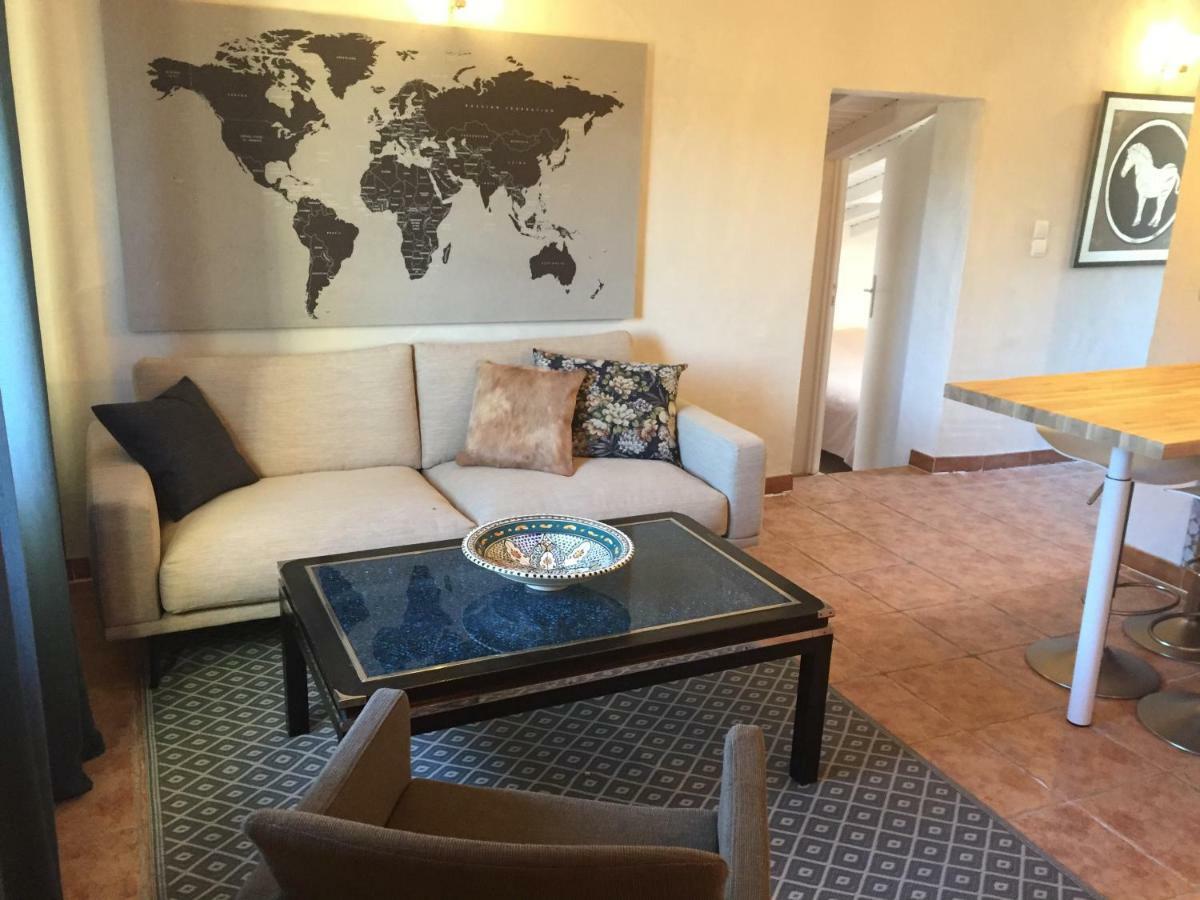 Mas Picagnol Apartman Oms Kültér fotó