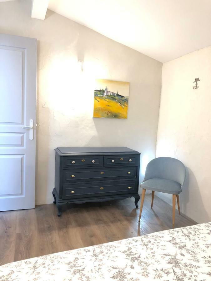 Mas Picagnol Apartman Oms Kültér fotó
